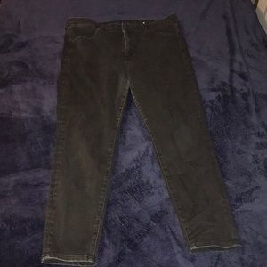 Black Skinny Jeans